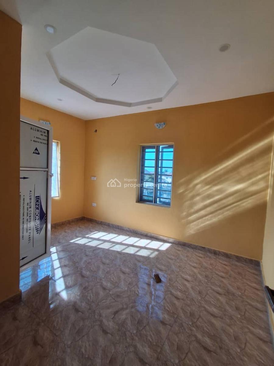 Very Clean and Spacious 2 Bedroom Apartment ( Upstairs), Ado Road,ado, Ajah, Lagos, Flat / Apartment for Rent