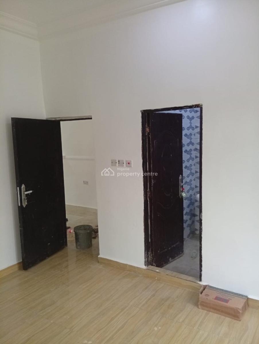 Standard 2 Bedroom Apartment with 3 Toilets & Steady Electricity., Fo1 Layout, Kubwa, Abuja, House for Rent