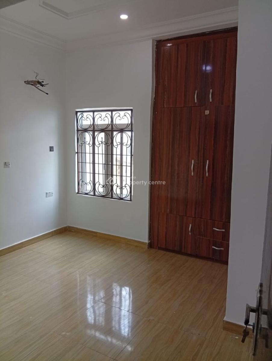 Standard 2 Bedroom Apartment with 3 Toilets & Steady Electricity., Fo1 Layout, Kubwa, Abuja, House for Rent