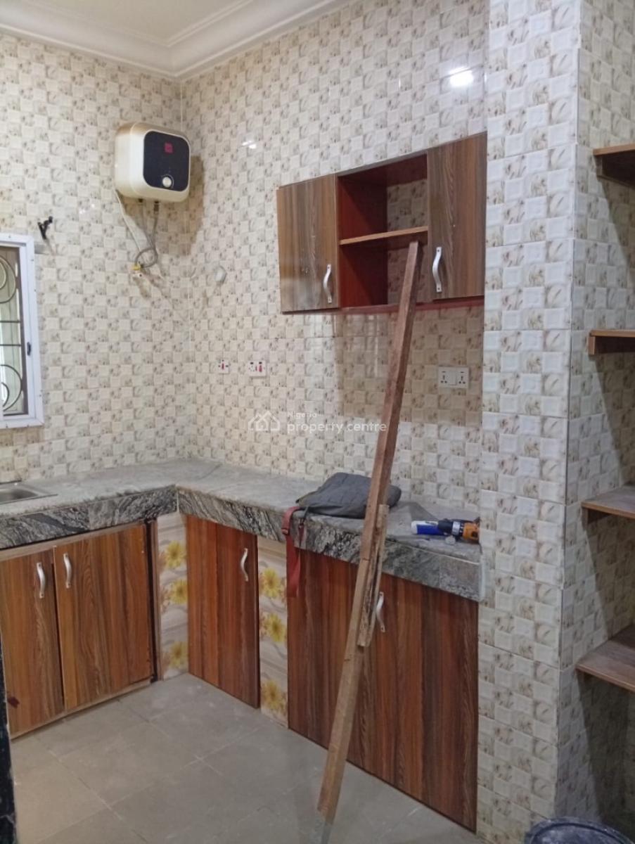Standard 2 Bedroom Apartment with 3 Toilets & Steady Electricity., Fo1 Layout, Kubwa, Abuja, House for Rent