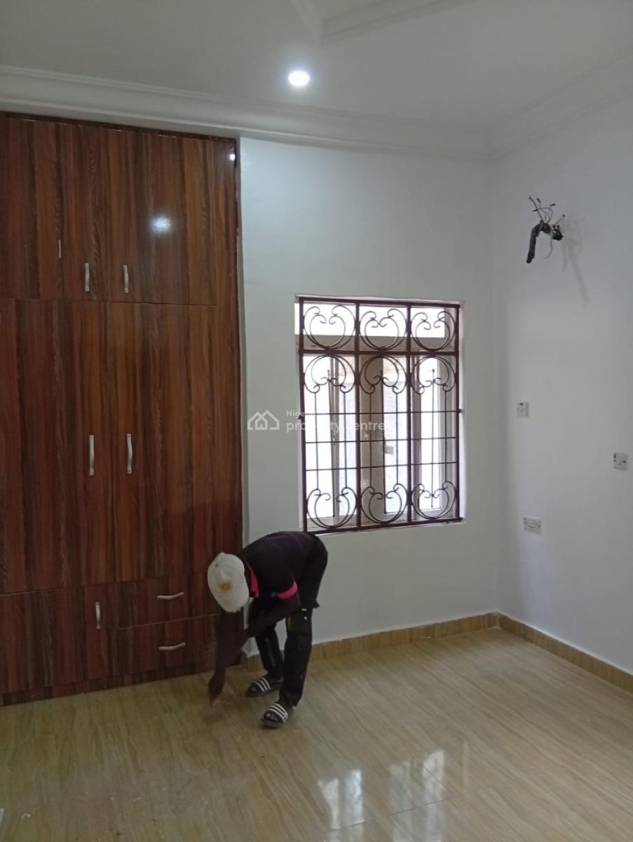 Standard 2 Bedroom Apartment with 3 Toilets & Steady Electricity., Fo1 Layout, Kubwa, Abuja, House for Rent