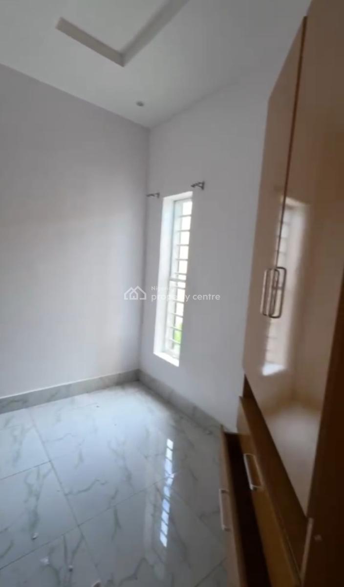 Single Room Upstairs with Personal Meter in Shared Apartment, Longitude Mini Court Orchid Before Roundabout, Lekki, Lagos, Flat / Apartment for Rent