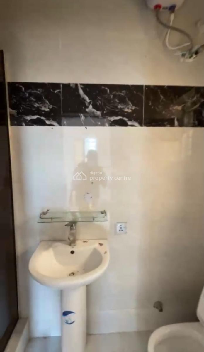 Mini Flat Upstairs with Personal Meter, Longitude Mini Court Orchid Before Roundabout, Lekki, Lagos, Mini Flat (room and Parlour) for Rent