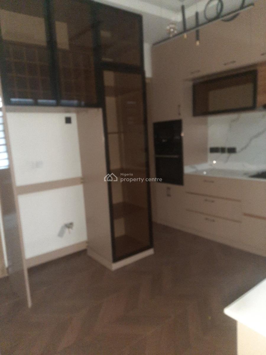 Tastefully Finished and Serviced 4 Bedroom En-suite Newly Built Terrac, Lekki Phase 1, Lekki, Lagos, Terraced Duplex for Rent