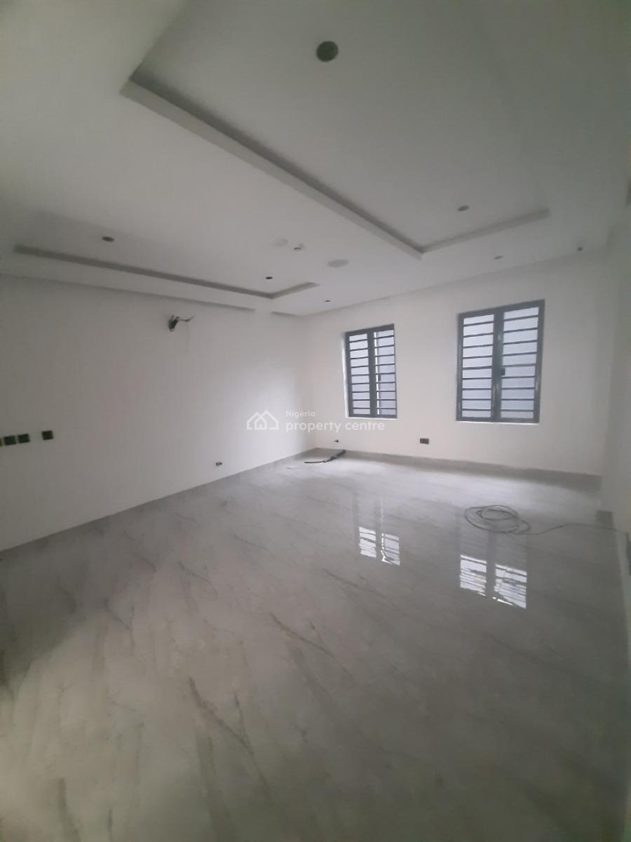 Tastefully Finished and Serviced 4 Bedroom En-suite Newly Built Terrac, Lekki Phase 1, Lekki, Lagos, Terraced Duplex for Rent