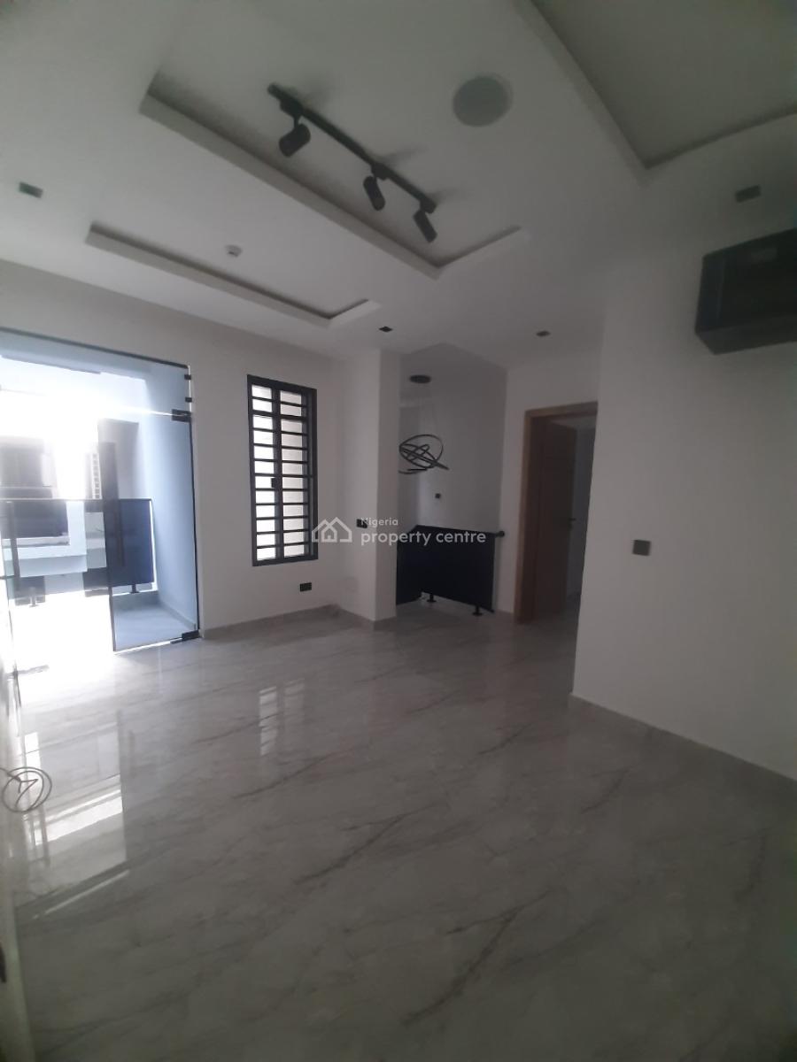 Tastefully Finished and Serviced 4 Bedroom En-suite Newly Built Terrac, Lekki Phase 1, Lekki, Lagos, Terraced Duplex for Rent