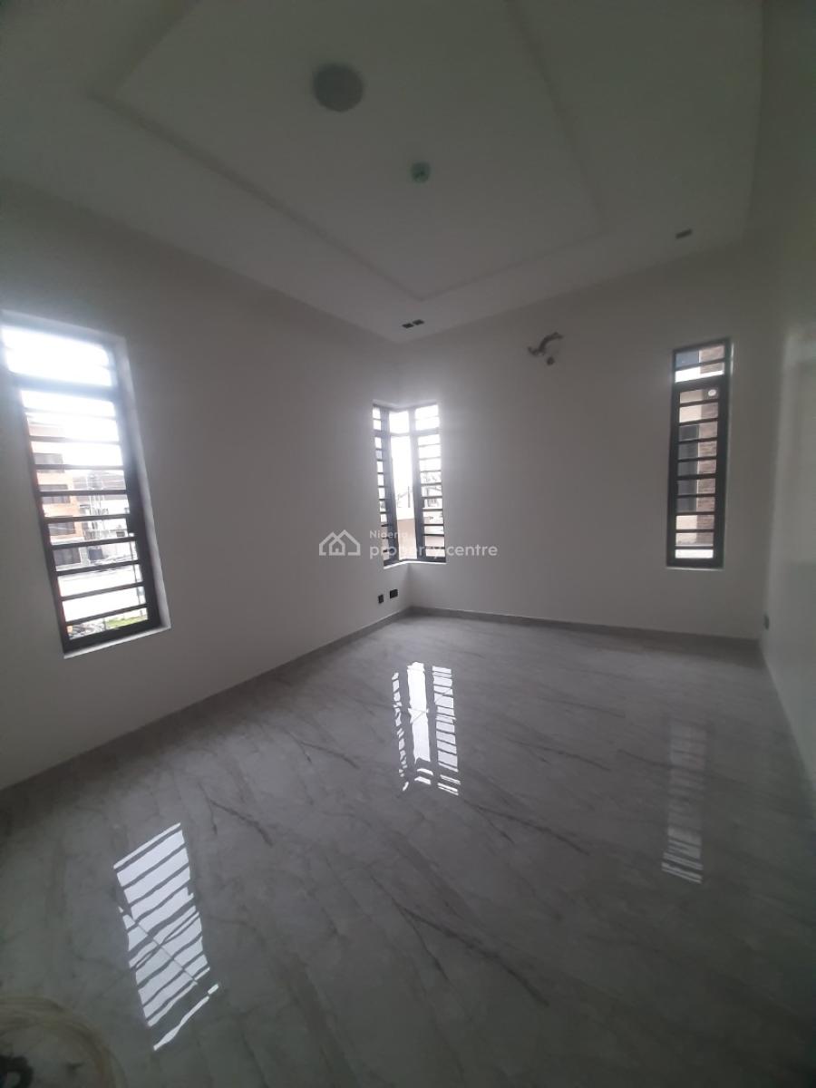 Tastefully Finished and Serviced 4 Bedroom En-suite Newly Built Terrac, Lekki Phase 1, Lekki, Lagos, Terraced Duplex for Rent