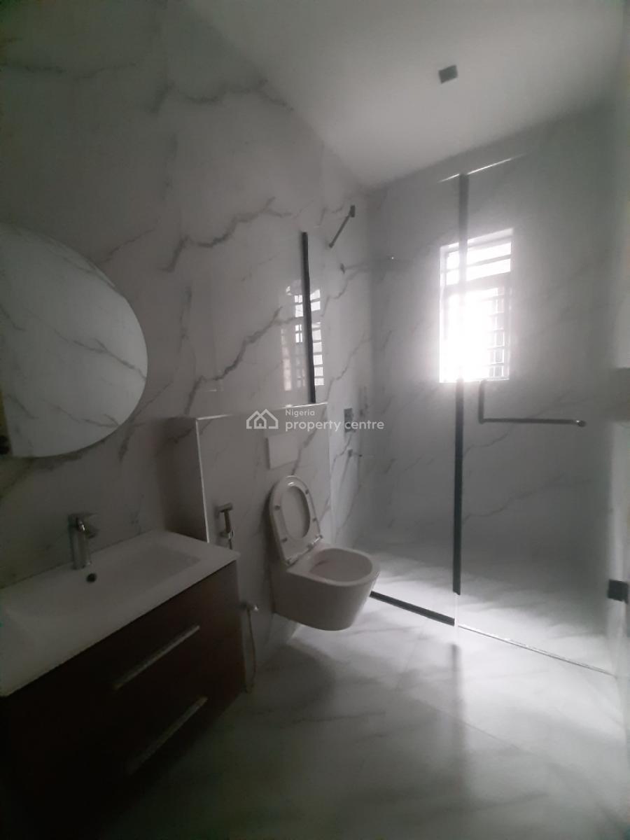 Tastefully Finished and Serviced 4 Bedroom En-suite Newly Built Terrac, Lekki Phase 1, Lekki, Lagos, Terraced Duplex for Rent