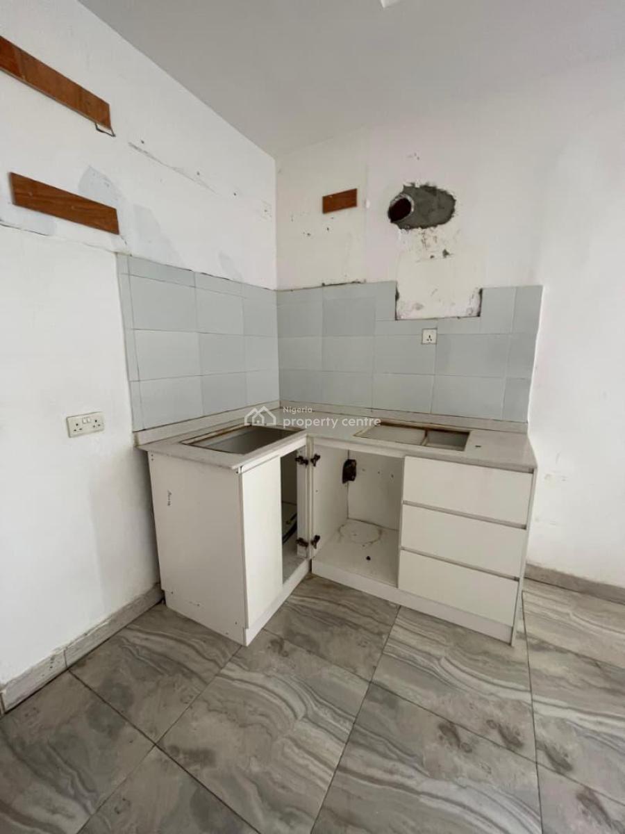 Spacious Mini Flat, Chevyview Estate,chron Drive, Lekki, Lagos, Mini Flat (room and Parlour) for Rent
