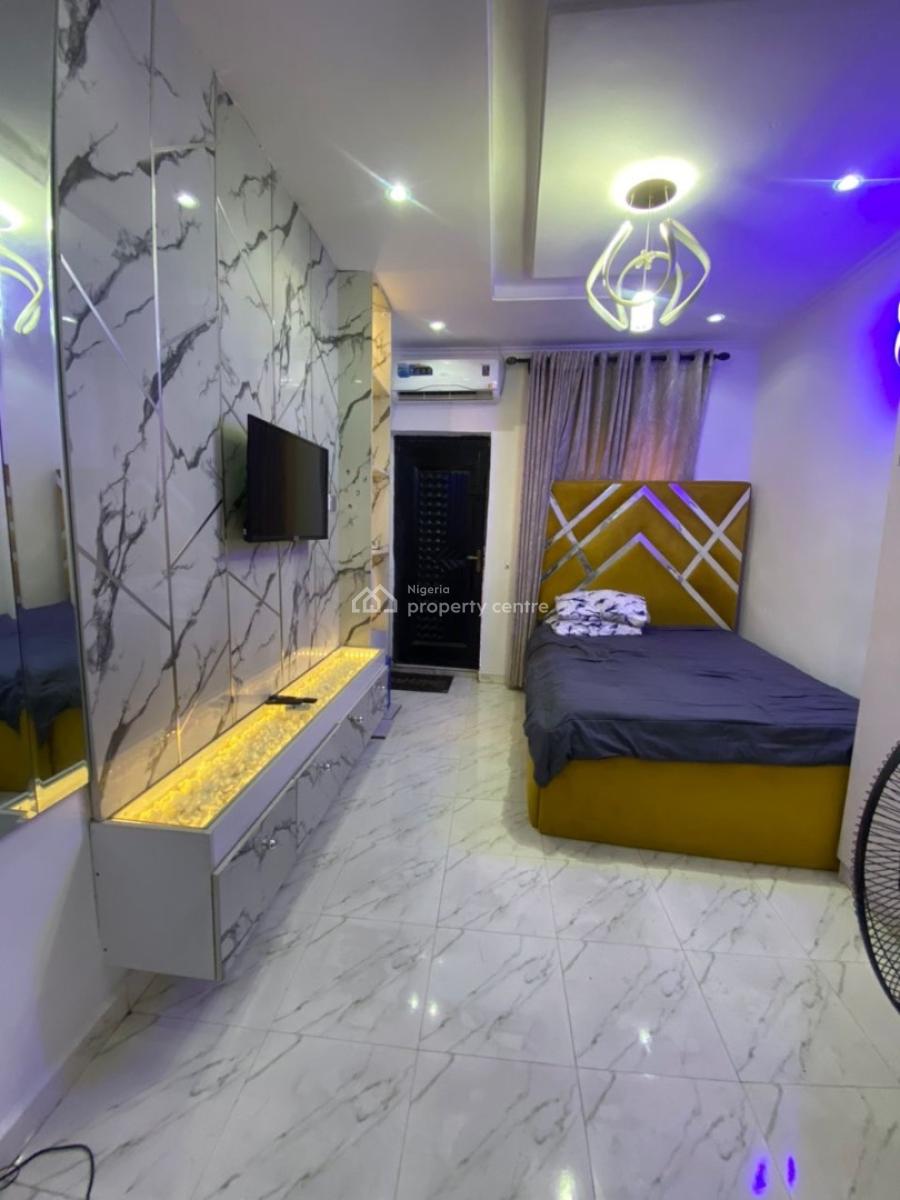 Fully Furnished Roomself, Shomolu, Lagos, Self Contain (single Rooms) for Rent