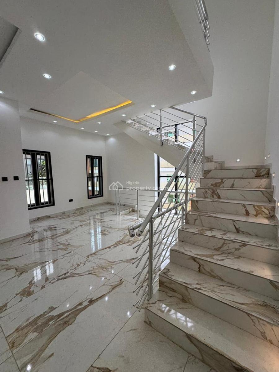 Spacious 6-bedroom Fully Detached Duplex with 2 Bq, Lekki Phase 1, Lekki, Lagos, Detached Duplex for Sale