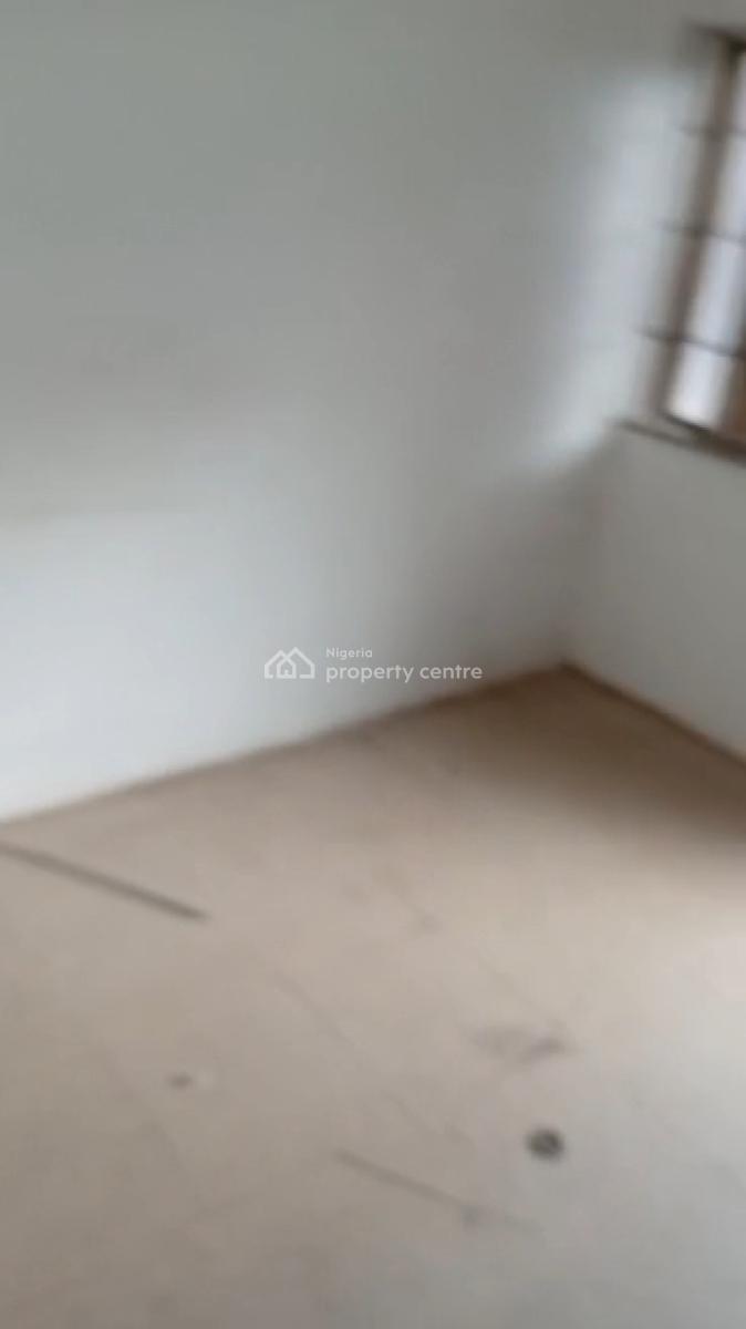 Executive Mini Flat, Off Shipeolu Street,close to Palmgroove, Shomolu, Lagos, Mini Flat (room and Parlour) for Rent