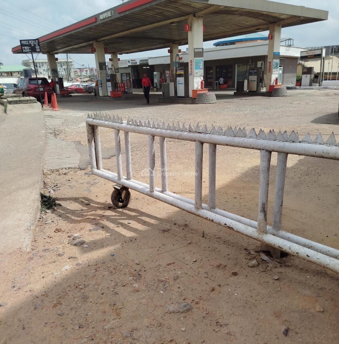 Prime Filling Station, Alapere, Ketu, Lagos, Commercial Property for Sale