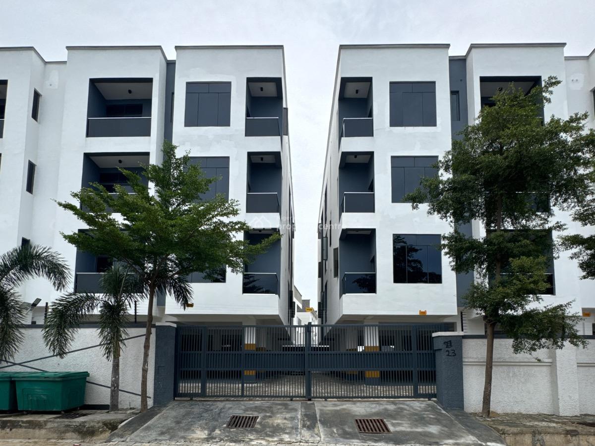 2 Bedroom Serviced Apartments, Ologolo, Lekki, Lagos, Flat / Apartment for Sale