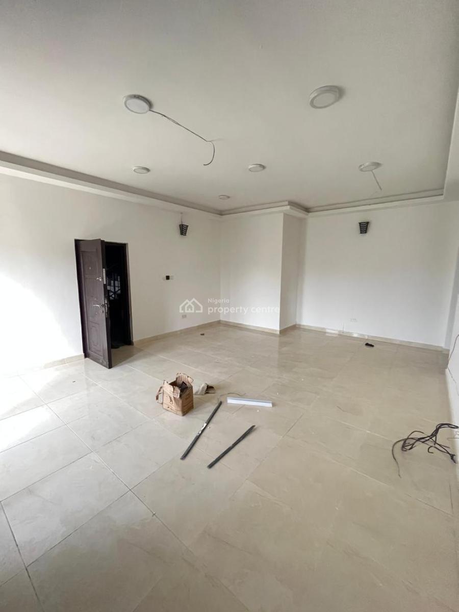 Fully Serviced 3 Bedroom Apartment with Bq, Oral Estate Ikota, Lekki, Lagos, Flat / Apartment for Rent