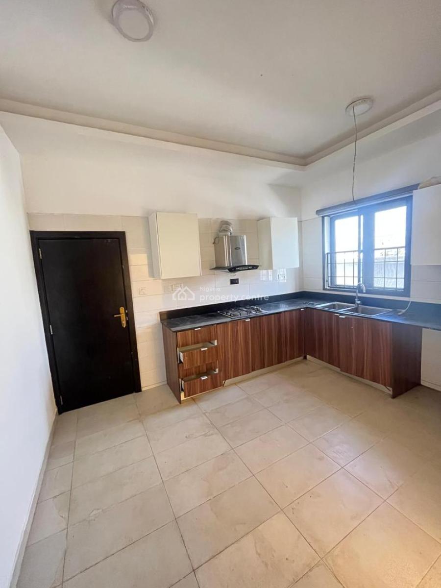 Fully Serviced 3 Bedroom Apartment with Bq, Oral Estate Ikota, Lekki, Lagos, Flat / Apartment for Rent