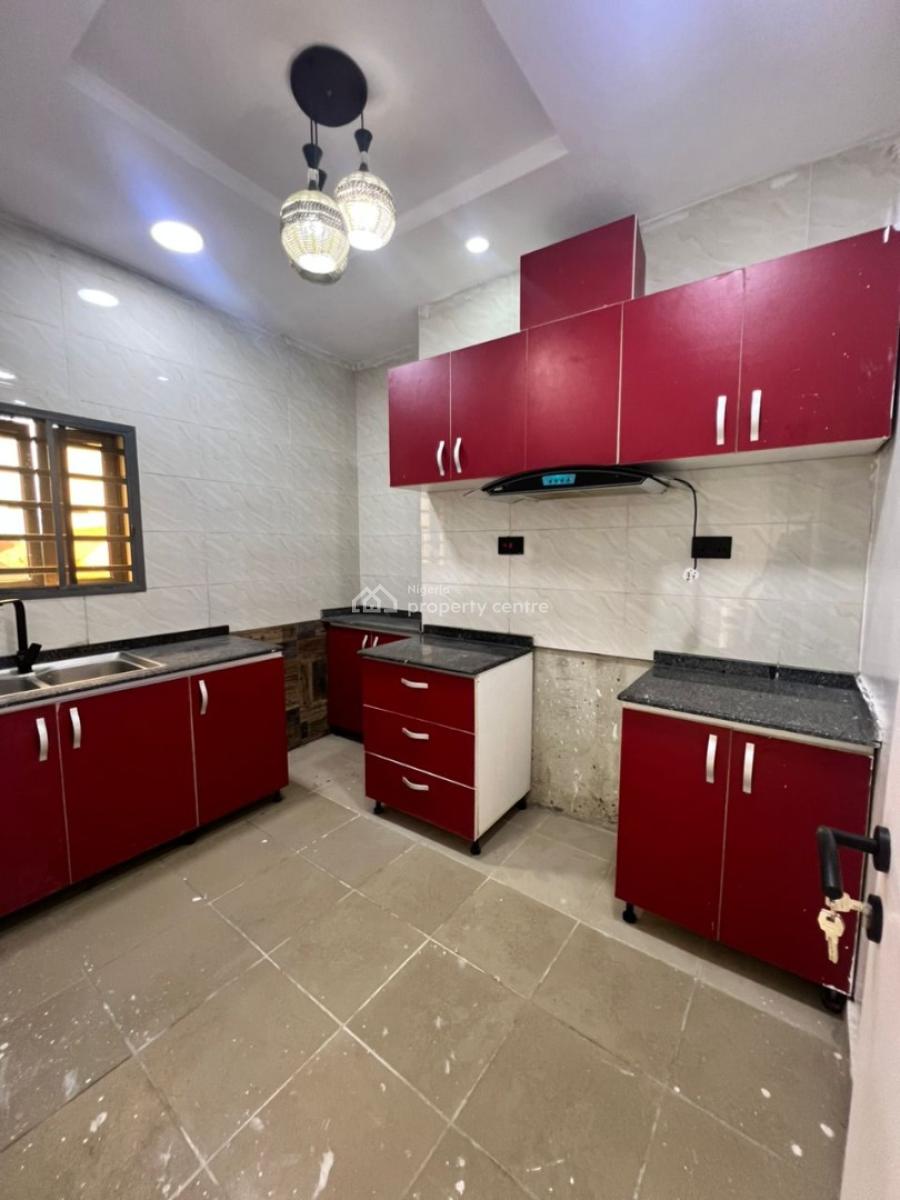 a Luxury 2bedroom Flat, Pepperoni Abraham Adesunya, Lekki Phase 2, Lekki, Lagos, Flat / Apartment for Rent