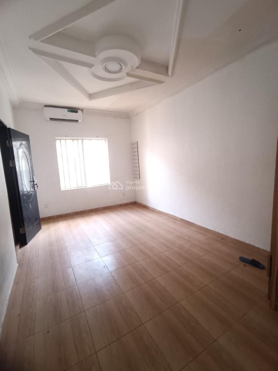 4 Bedroom Flat (upstairs), Blenco, Sangotedo, Ajah, Lagos, Flat / Apartment for Rent