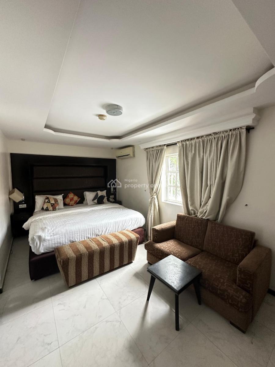 17 Rooms Hotel, Lekki Phase 1, Lekki, Lagos, Hotel / Guest House for Rent