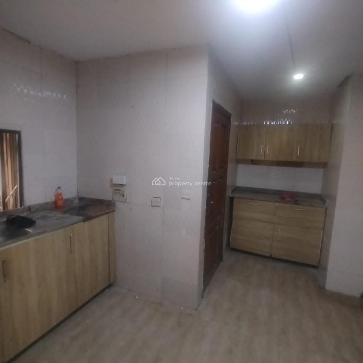 3bedroom Flat, Orchid Road, Lekki, Lagos, Flat / Apartment for Rent