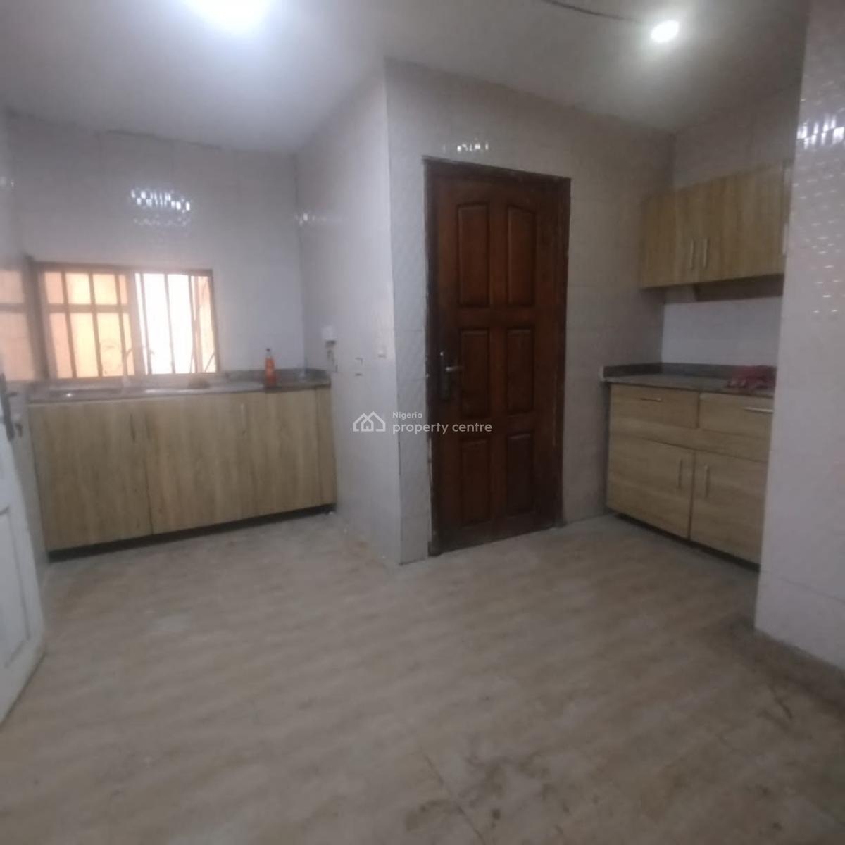 3bedroom Flat, Orchid Road, Lekki, Lagos, Flat / Apartment for Rent