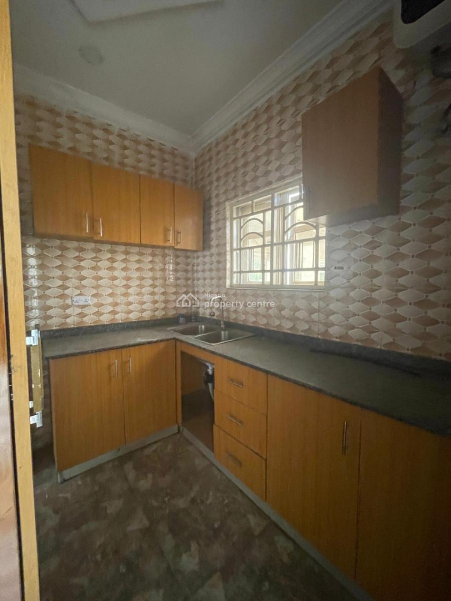 Lovely 2 Bedroom Flat in a Secure Environment, Jabi Dakibiyu, Jabi, Abuja, Flat / Apartment for Rent