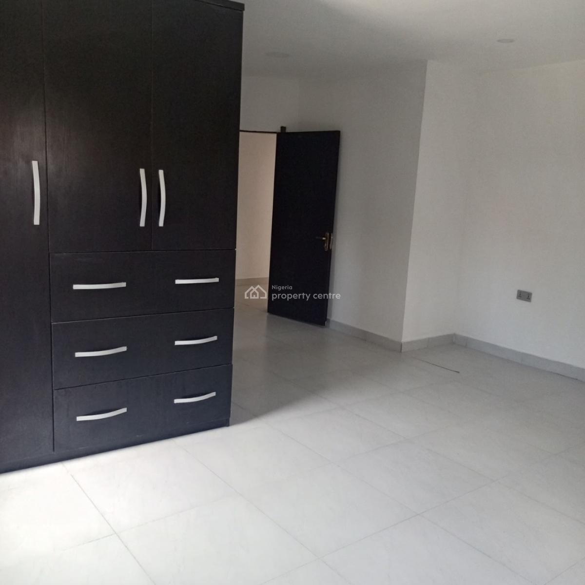 Newly Built 3bedroom Apartment, Ado Road, Ajah, Lagos, Flat / Apartment for Rent