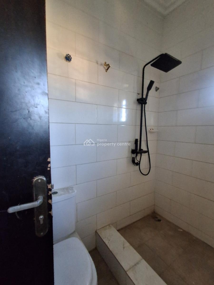 2 Bedroom Upstairs, in an Estate, Badore, Ajah, Lagos, House for Rent