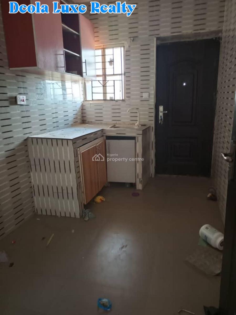 a Nice and Spacious 2 Bedroom Apartment, Ologolo, Lekki, Lagos, Flat / Apartment for Rent