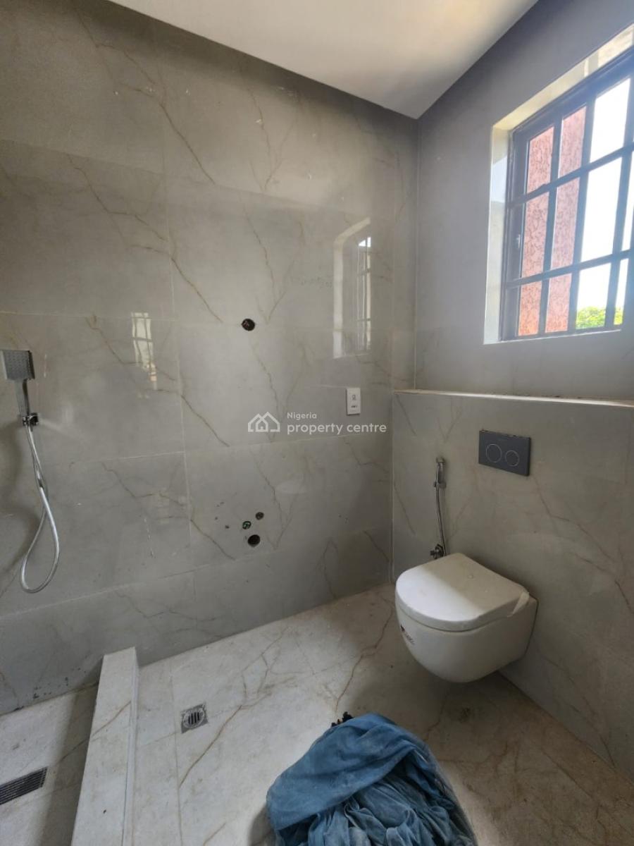 Spacious 3 Bedroom Flat with Bq, Ikoyi, Lagos, Flat / Apartment for Sale