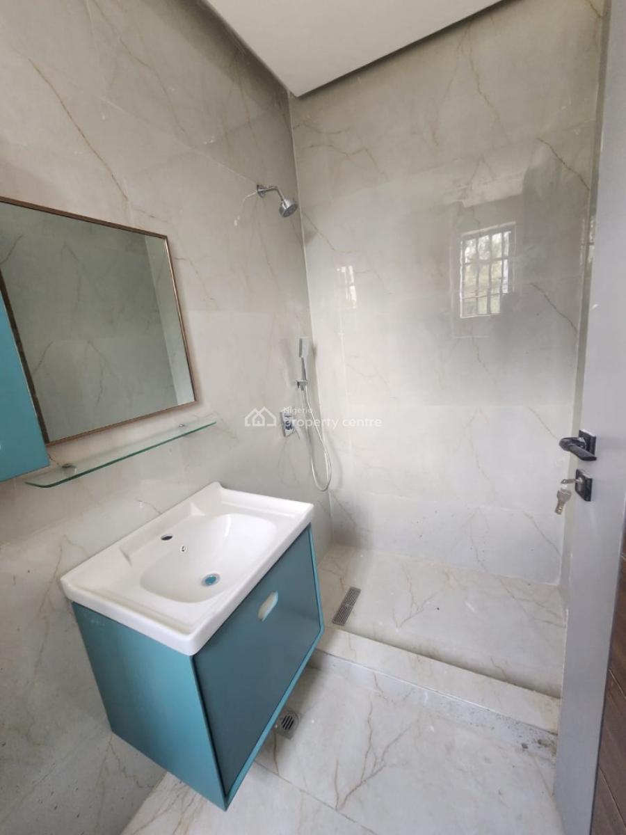 Spacious 3 Bedroom Flat with Bq, Ikoyi, Lagos, Flat / Apartment for Sale