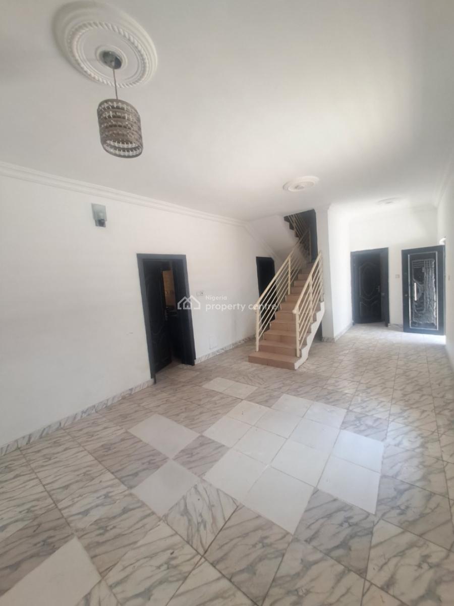 Well Built  4 Units of 2 Bedroom Apartment, Lekki Right Phase 1, Lekki, Lagos, Hotel / Guest House for Rent