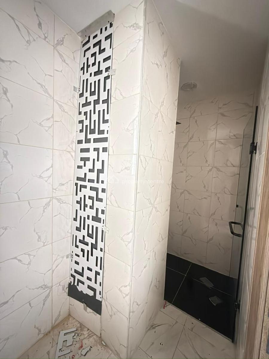 Luxury 1-bedroom Apartment, Lekki Phase 1, Lekki, Lagos, Flat / Apartment for Sale