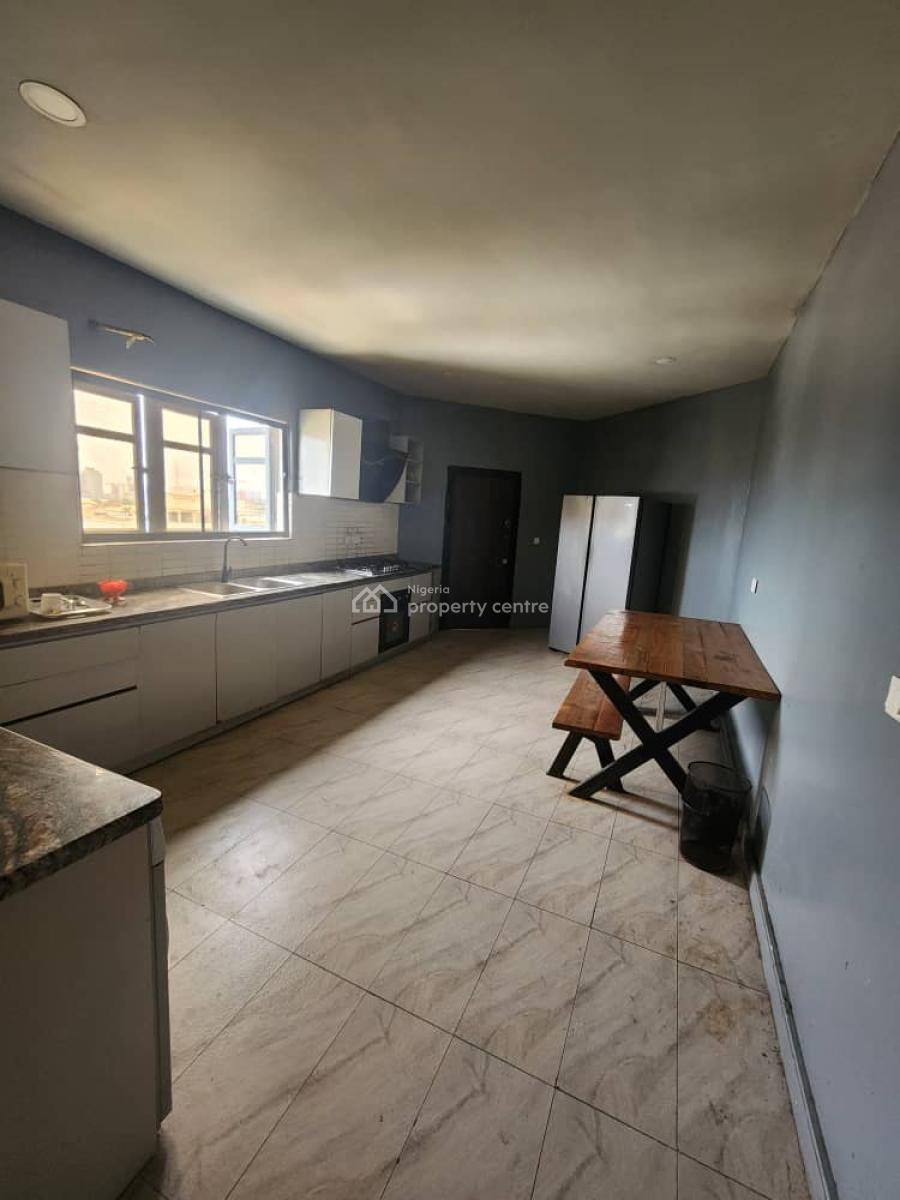 Luxury 2 Bedroom Pentflat with Bq and Swimming Pool, Victoria Island (vi), Lagos, Flat / Apartment for Rent