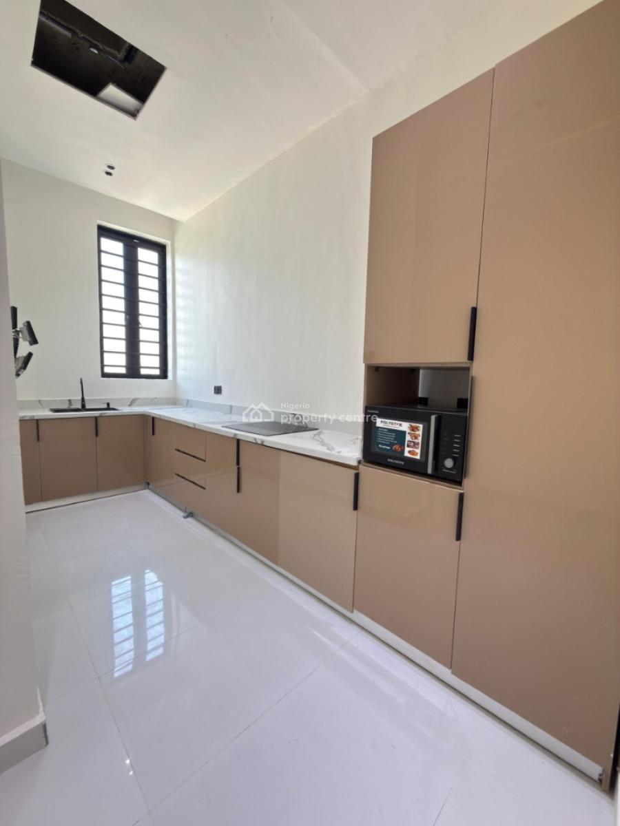 Ultra-luxury 5-bedroom Fully Detached Smart Home + Bq, Lekki Phase 1, Lekki, Lagos, Detached Duplex for Sale