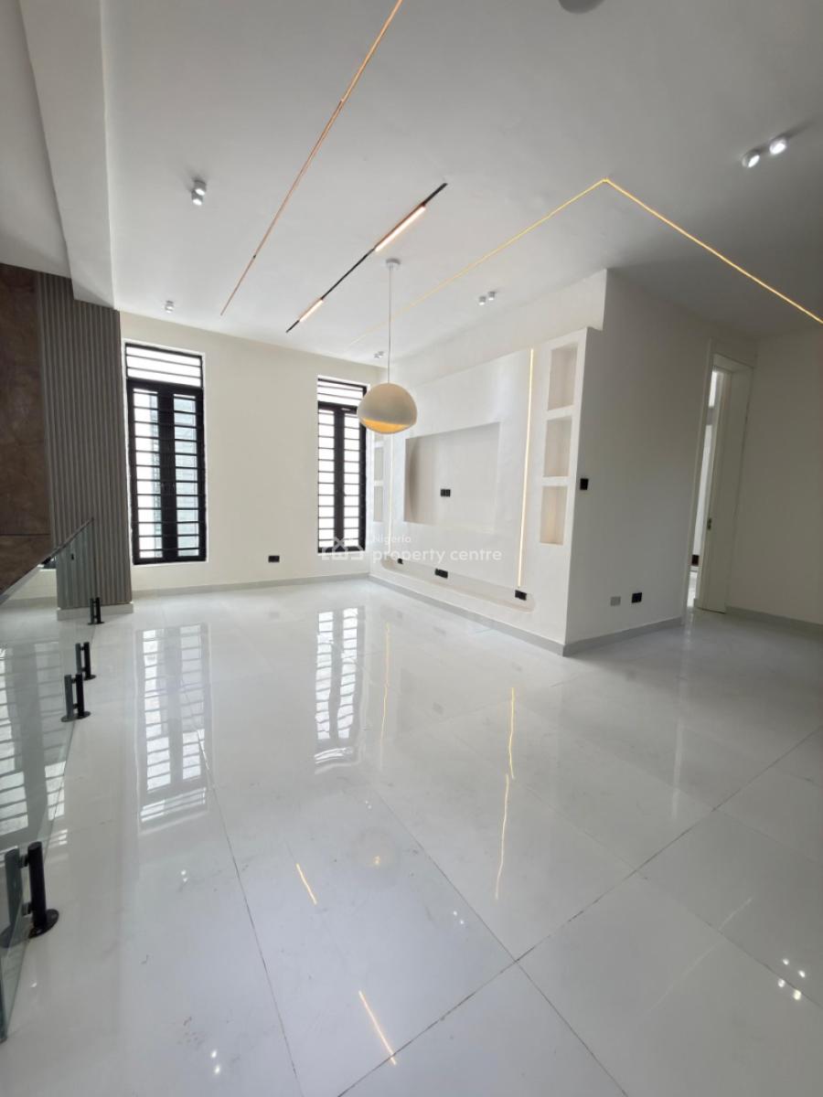 Ultra-luxury 5-bedroom Fully Detached Smart Home + Bq, Lekki Phase 1, Lekki, Lagos, Detached Duplex for Sale