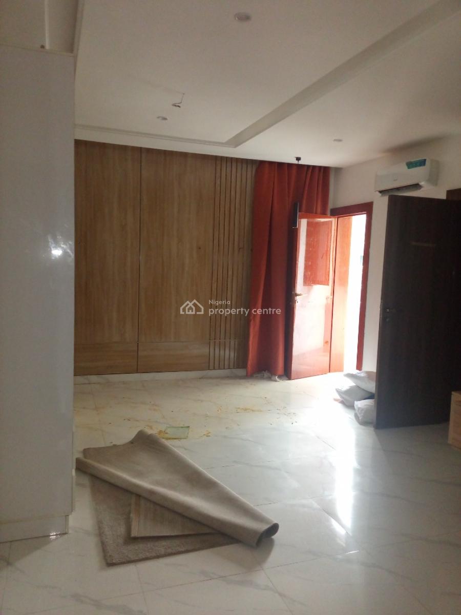 Fully Serviced 3 Bedroom Apartment with Necessary Facilities, Off Freedom Way, Lekki Phase 1, Lekki, Lagos, Flat / Apartment for Rent