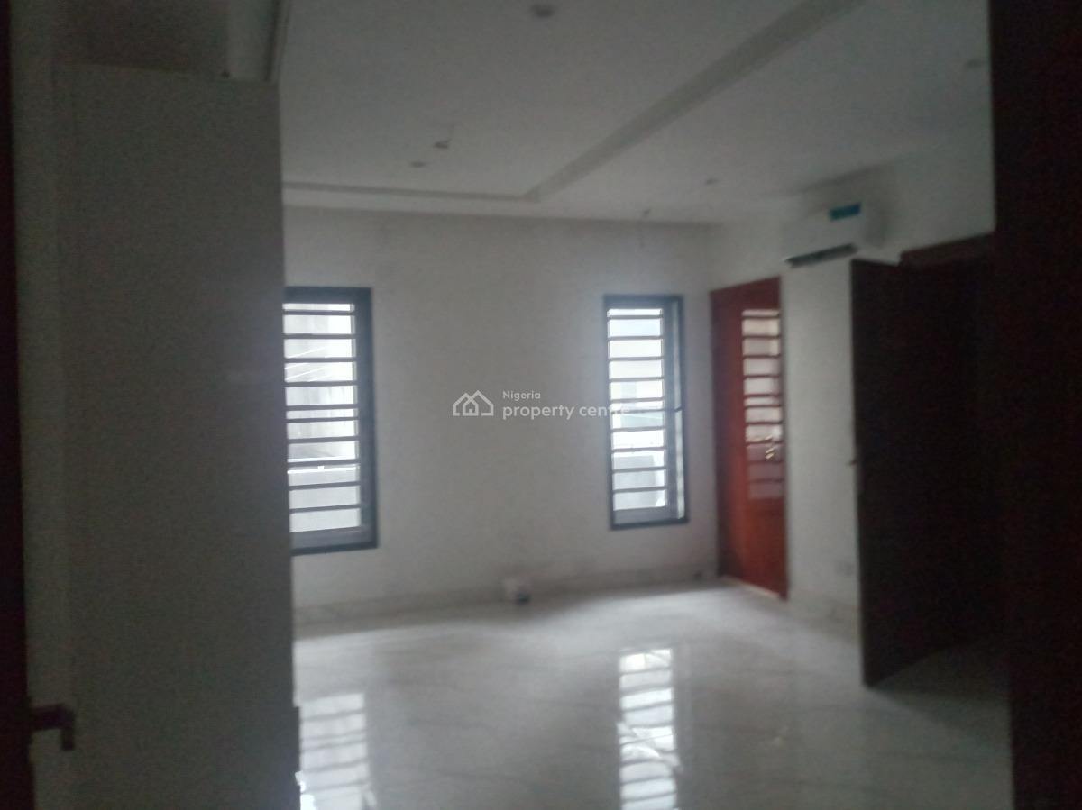 Fully Serviced 3 Bedroom Apartment with Necessary Facilities, Off Freedom Way, Lekki Phase 1, Lekki, Lagos, Flat / Apartment for Rent