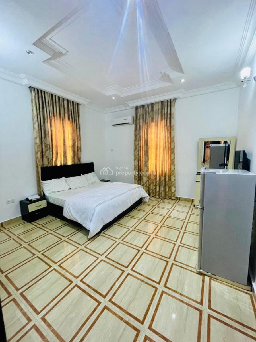 Three Bedroom Apartment, Apo, Abuja, Flat / Apartment Short Let