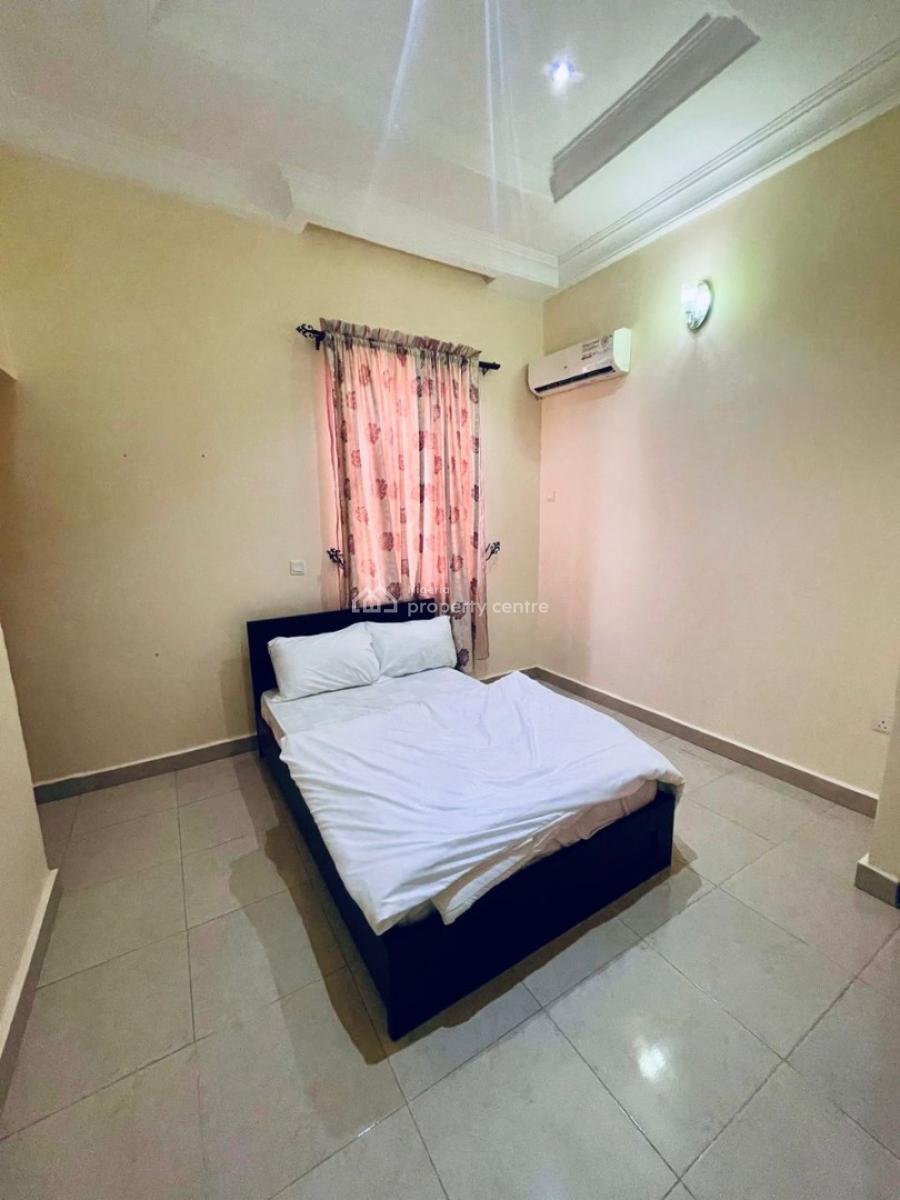 Three Bedroom Apartment, Apo, Abuja, Flat / Apartment Short Let
