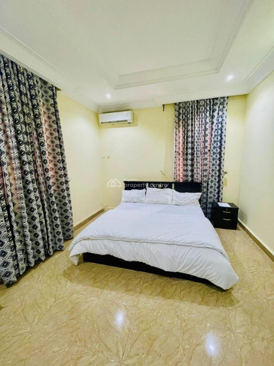 Three Bedroom Apartment, Apo, Abuja, Flat / Apartment Short Let