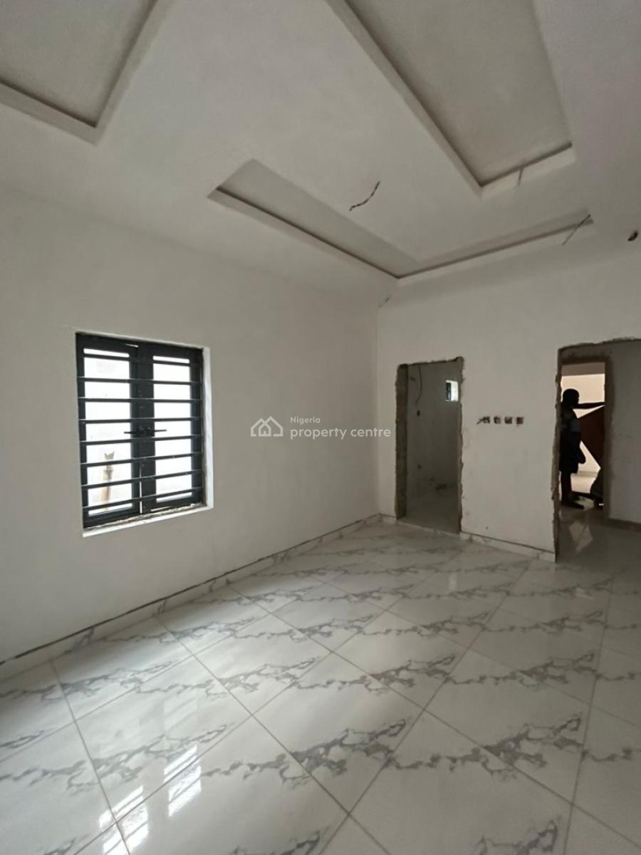 6 Bedroom Semi Detached Duplex, Gra Phase 2, Magodo, Lagos, Detached Duplex for Sale