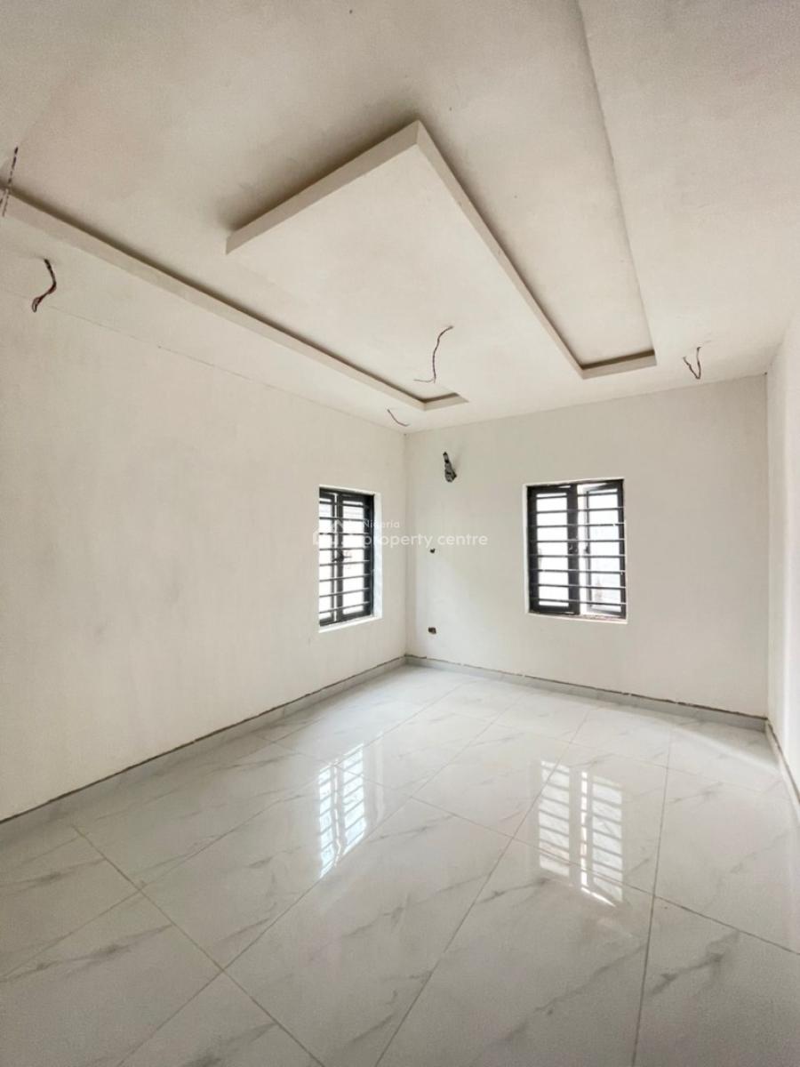 6 Bedroom Semi Detached Duplex, Gra Phase 2, Magodo, Lagos, Detached Duplex for Sale