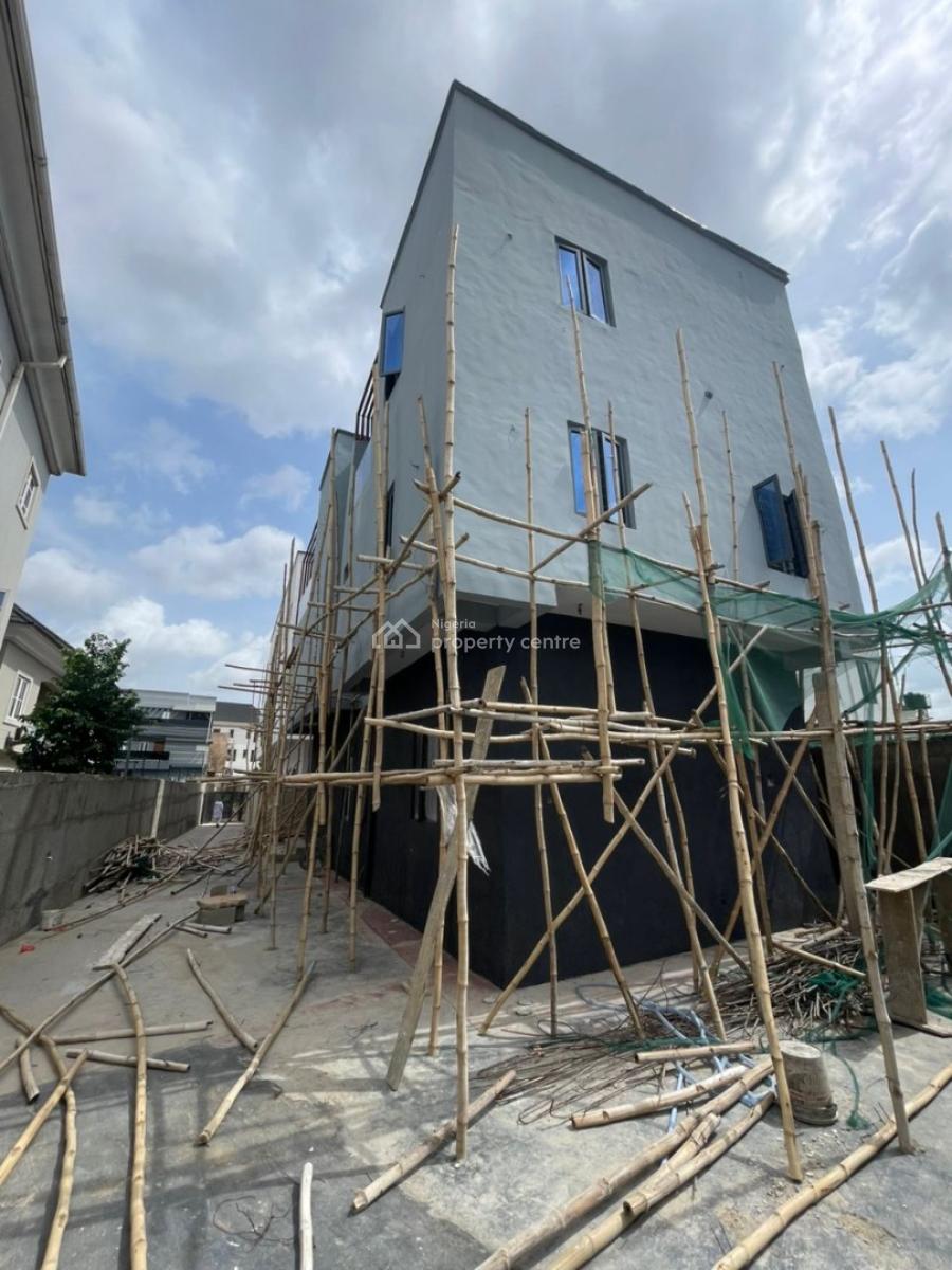 6 Bedroom Semi Detached Duplex, Gra Phase 2, Magodo, Lagos, Detached Duplex for Sale