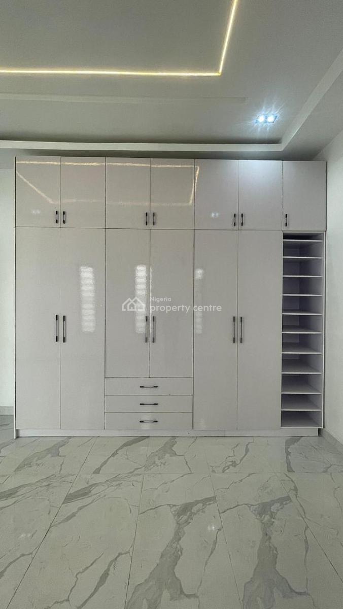 Self Compound, Luxury Styled, Semi Detached 4 Bedroom Duplex, Chevron, Lekki, Lagos, Semi-detached Duplex for Sale