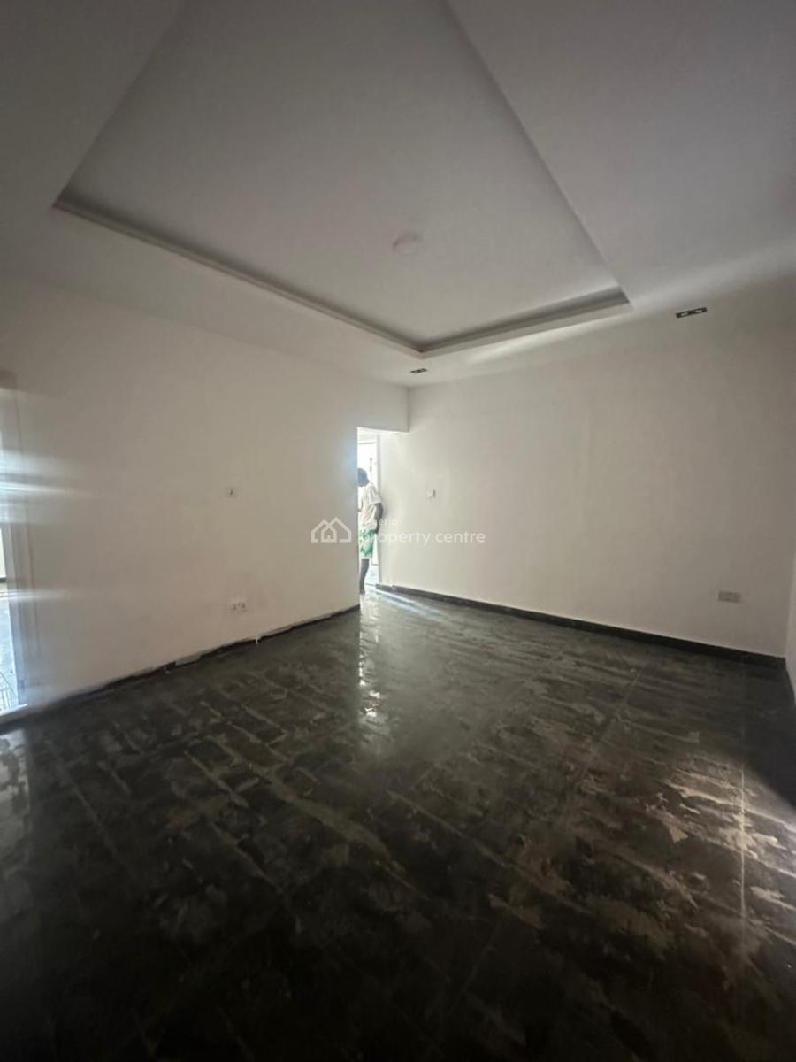 Maintained Mini Flat, Lekki Phase 1, Lekki, Lagos, Mini Flat (room and Parlour) for Rent