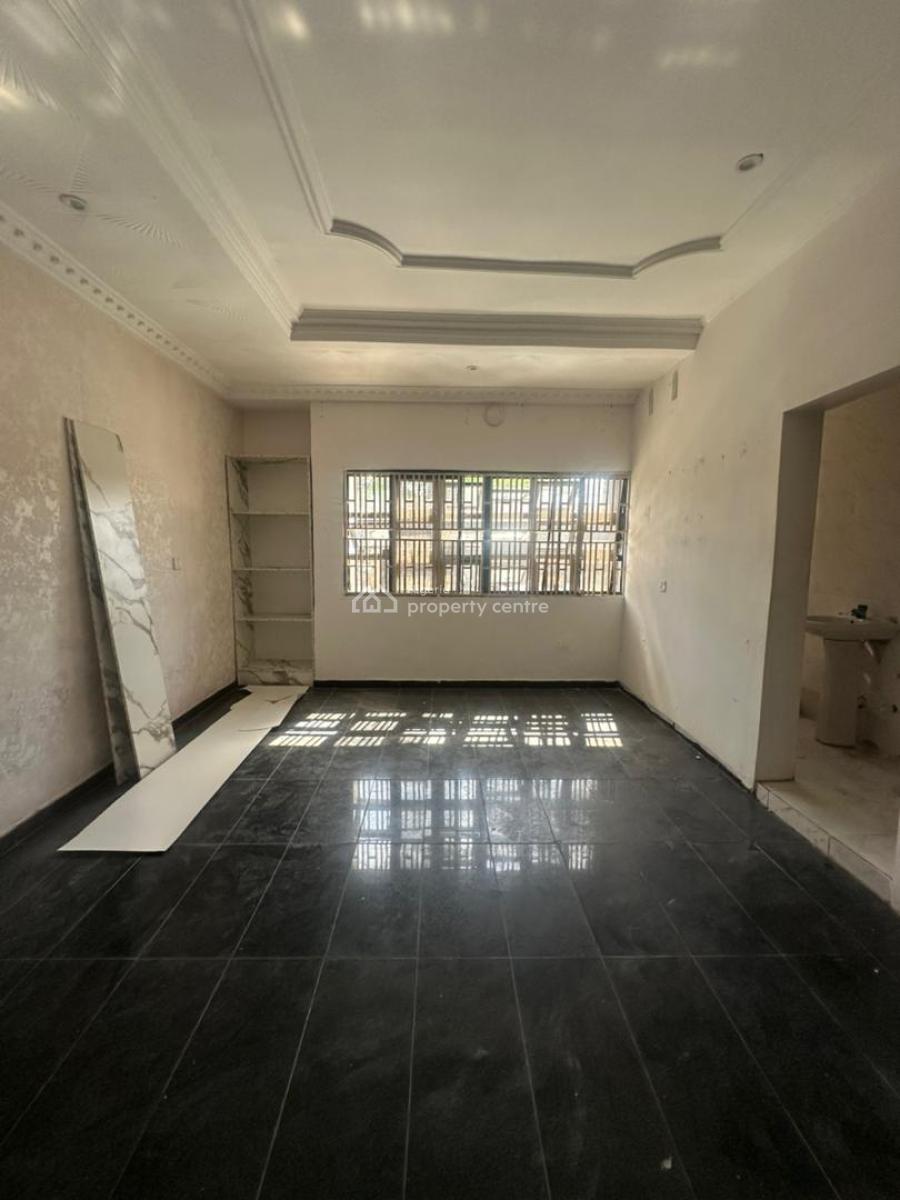 Maintained Mini Flat, Lekki Phase 1, Lekki, Lagos, Mini Flat (room and Parlour) for Rent