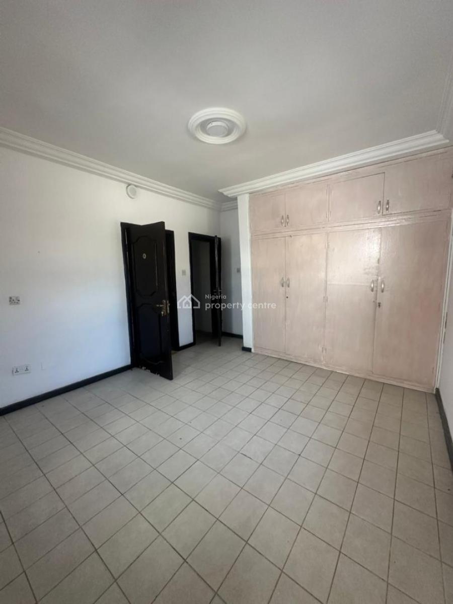 Maintained Mini Flat, Lekki Phase 1, Lekki, Lagos, Mini Flat (room and Parlour) for Rent