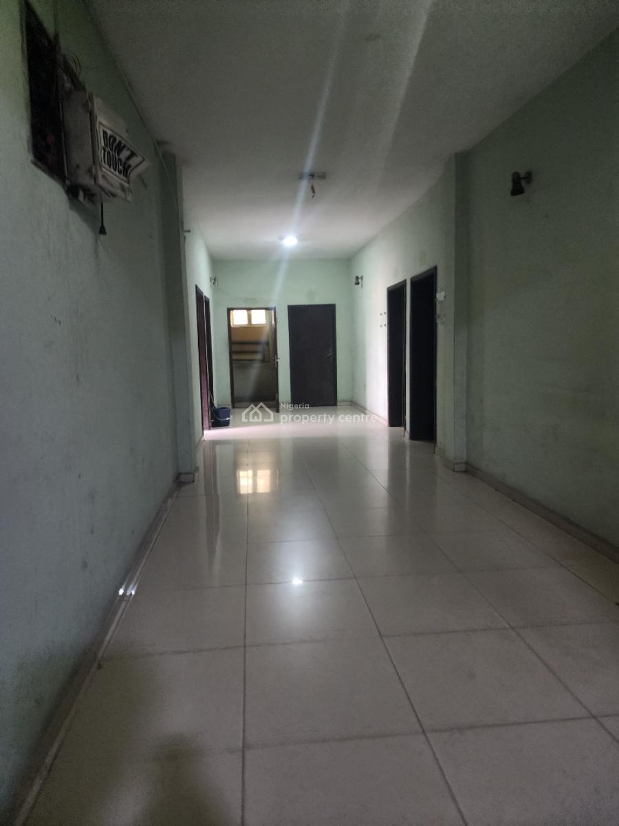 5 Floors Office Space Available in a Coperate Environment, Alagomeji, Yaba, Lagos, Office Space for Rent