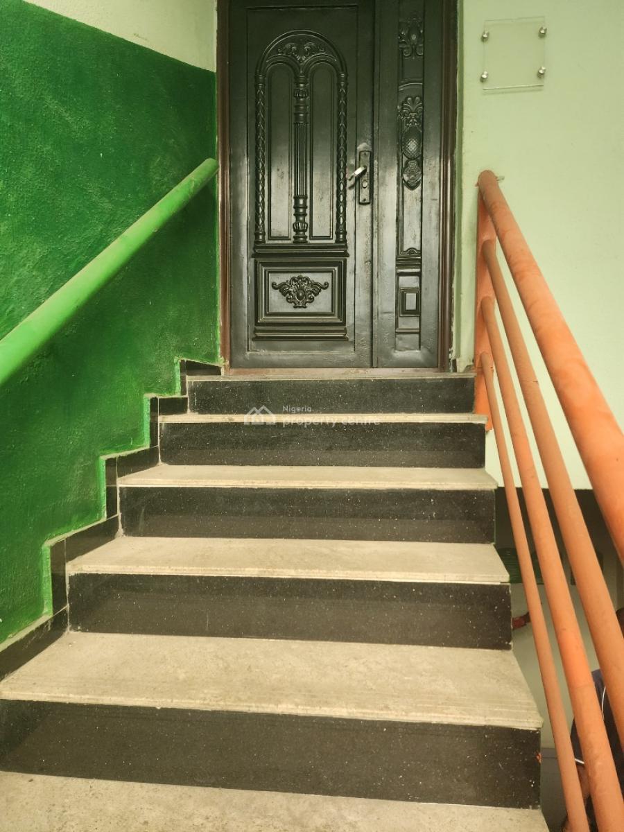 5 Floors Office Space Available in a Coperate Environment, Alagomeji, Yaba, Lagos, Office Space for Rent